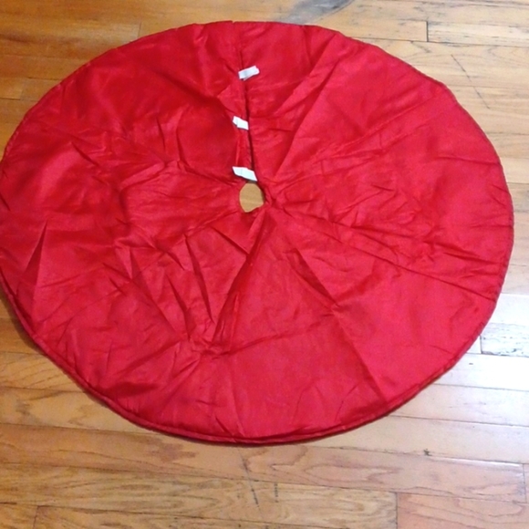 Christmas Satin Santa Sequin  48 Round Tree Skirt  New No Tag - Picture 7 of 7